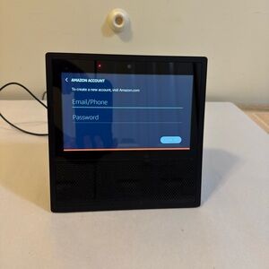 Amazon Smart Display with Touchscreen and Camera - Black